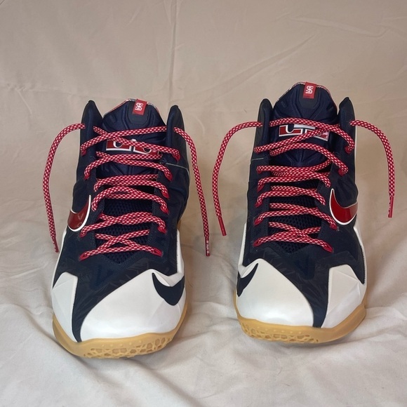 Nike LeBron 11 Independence Day Edition *Rare* Size 12 NEW - Picture 3 of 16
